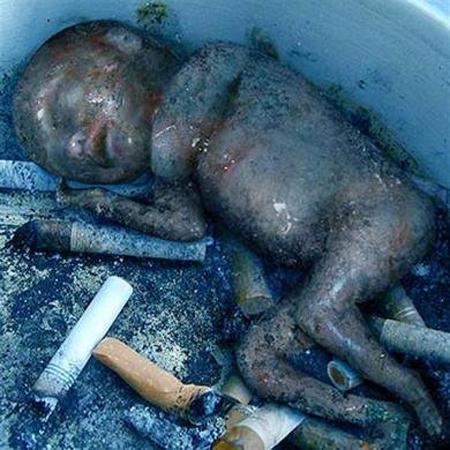 Trục lợi từ quy định in cảnh báo sức khỏe trên bao thuốc lá